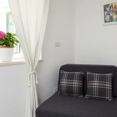 Center 3* Сплит